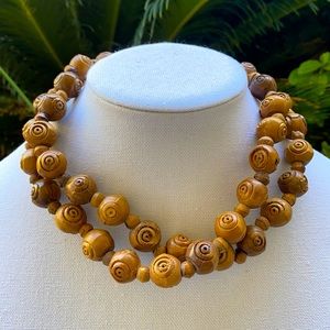 Vintage Chunky Wood Beads Necklace